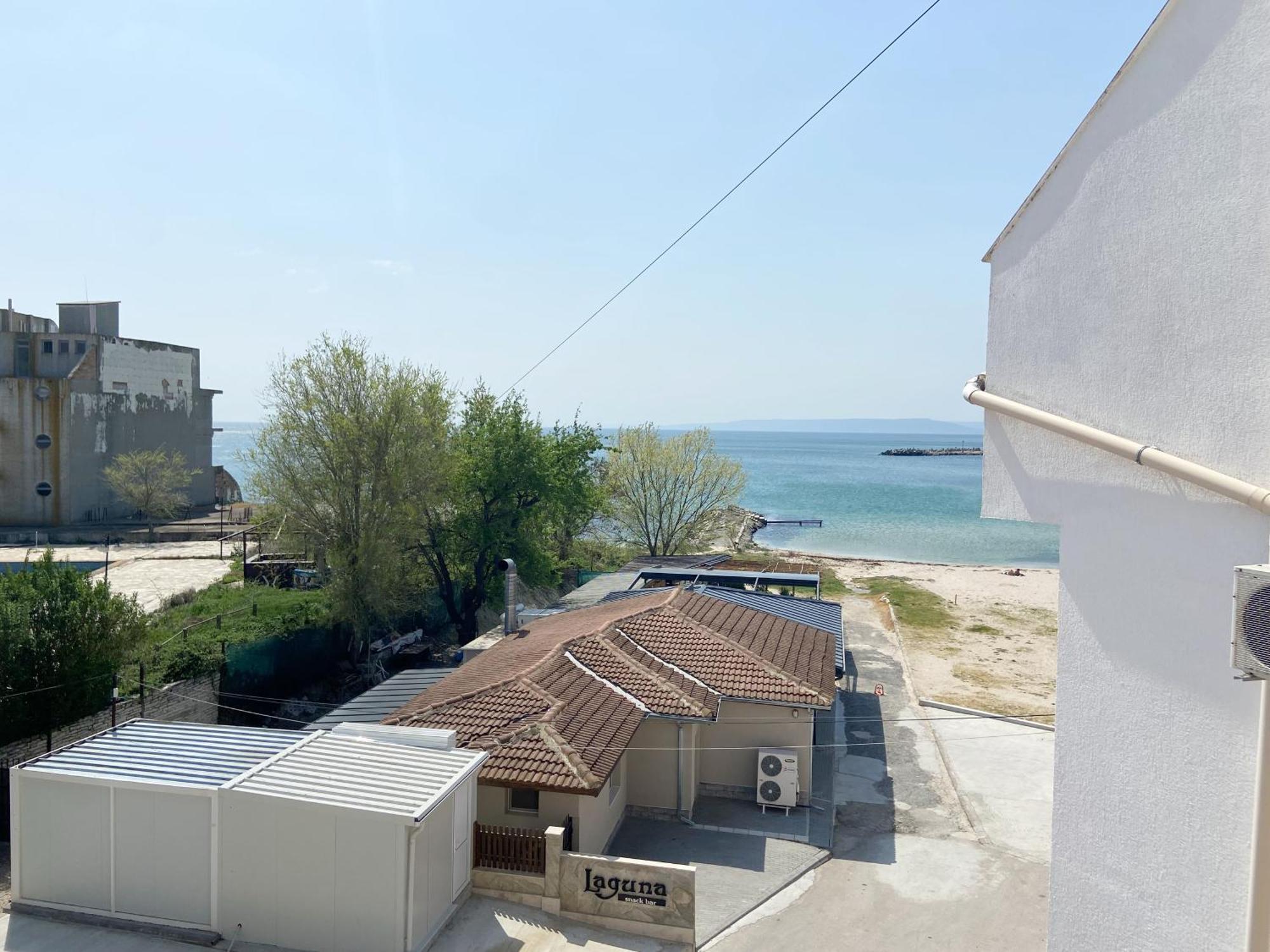 First Line On The Beach Cosy Sea Paradise Apartments Kavarna Exterior photo