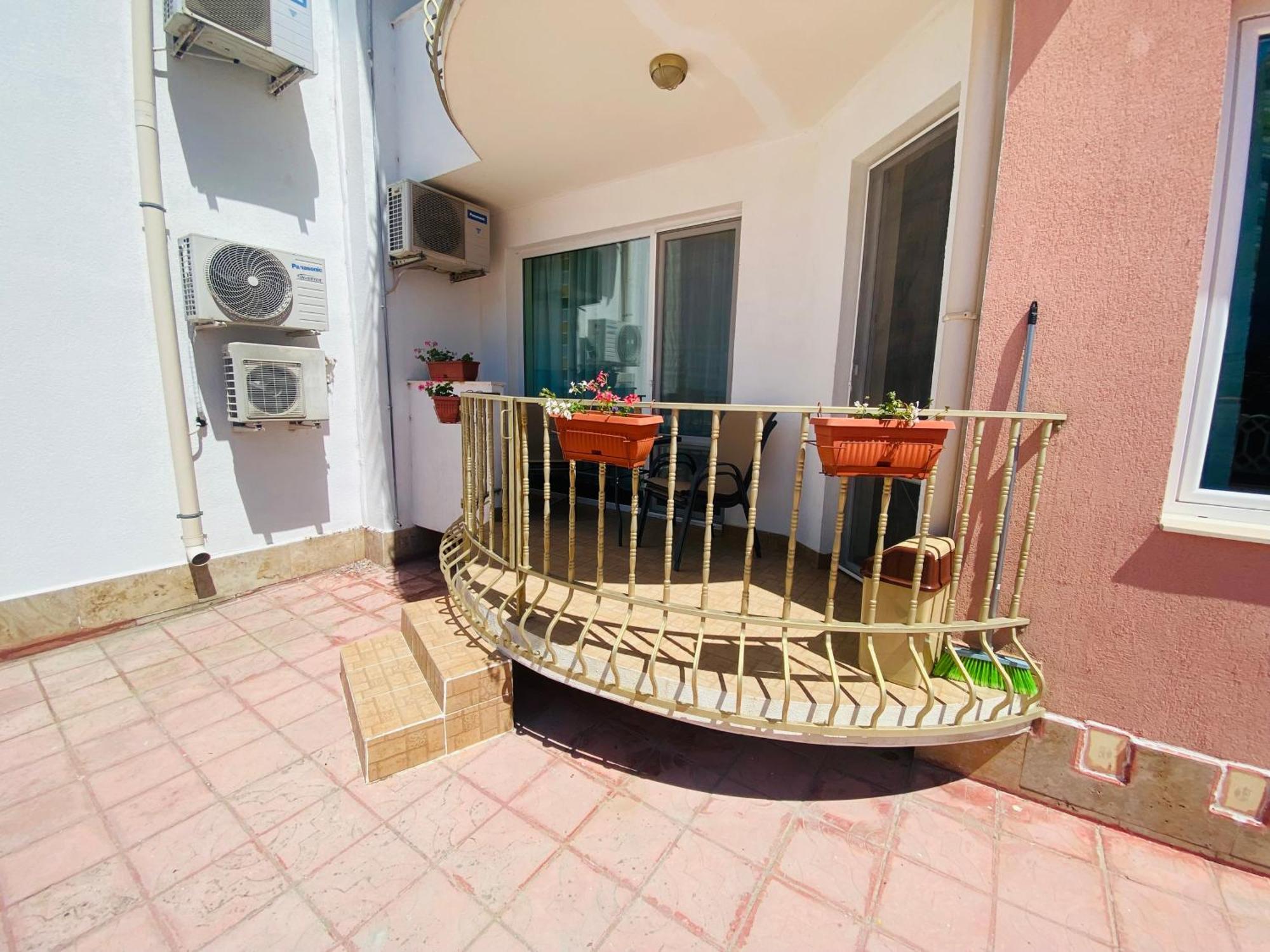 First Line On The Beach Cosy Sea Paradise Apartments Kavarna Exterior photo